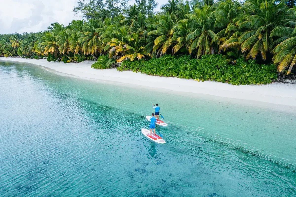 four seasons resort seychelles desroches island stand up paddle