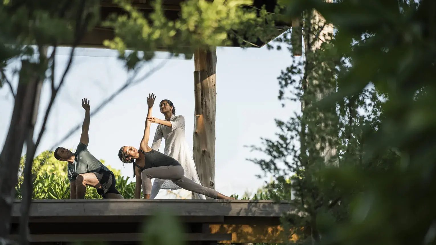 four seasons desroches yoga