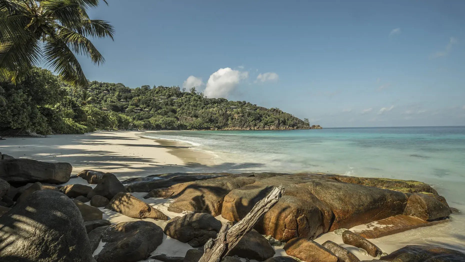 four seasons seychelles petite anse mahe restaurant kindgerecht meerblick exklusiv