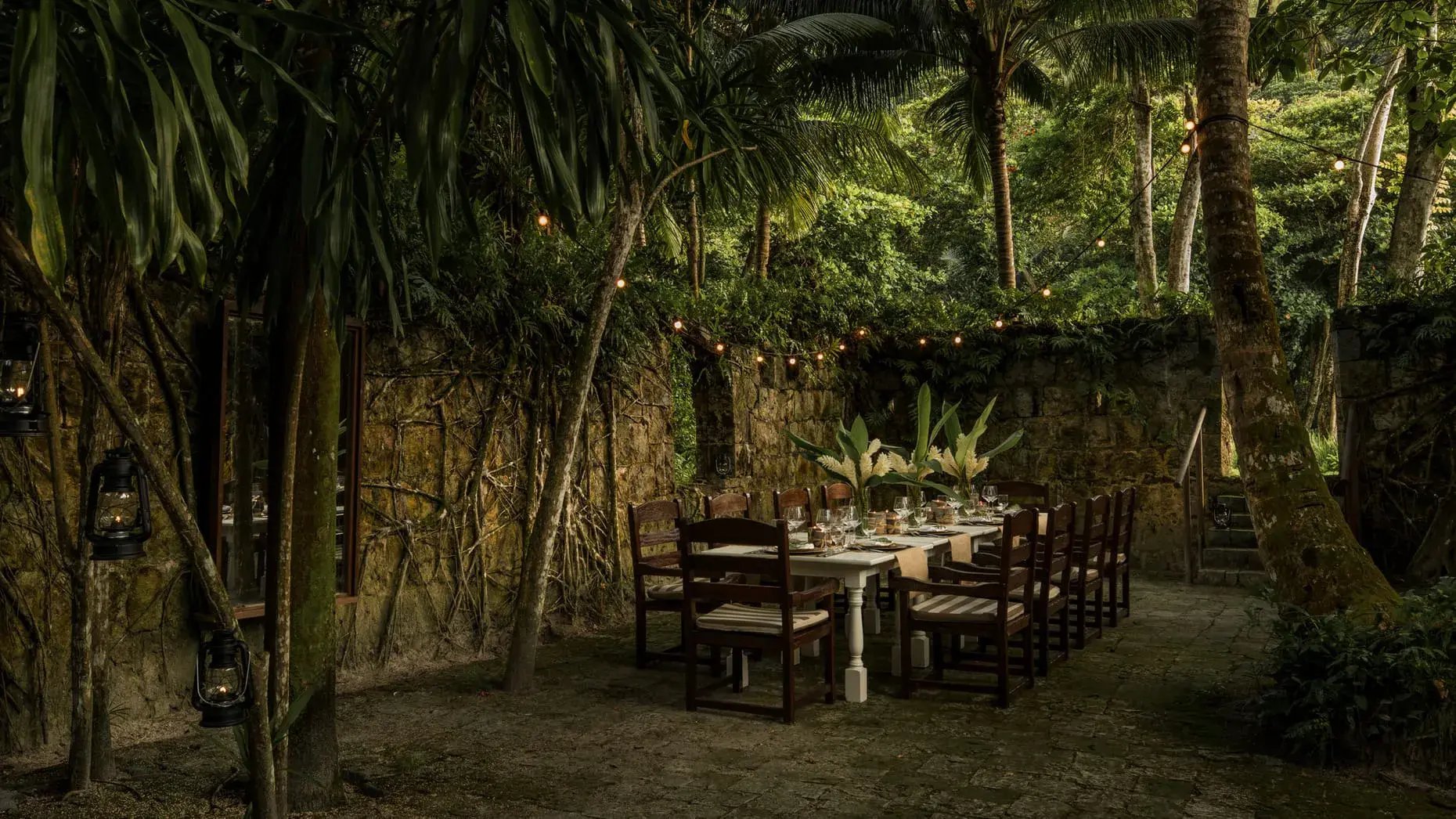 four seasons seychelles petite anse mahe restaurant hochwertig exklusiv familiengeeignet