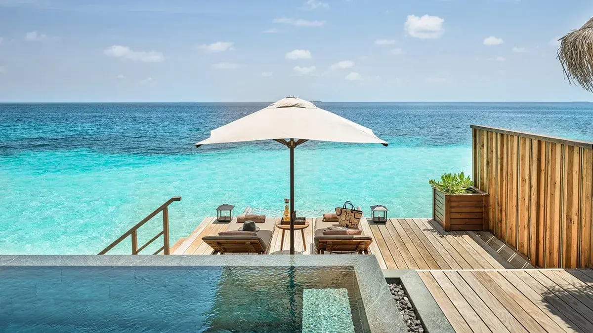 joali malediven wasser villa privater pool kinderfreundlich luxusresort