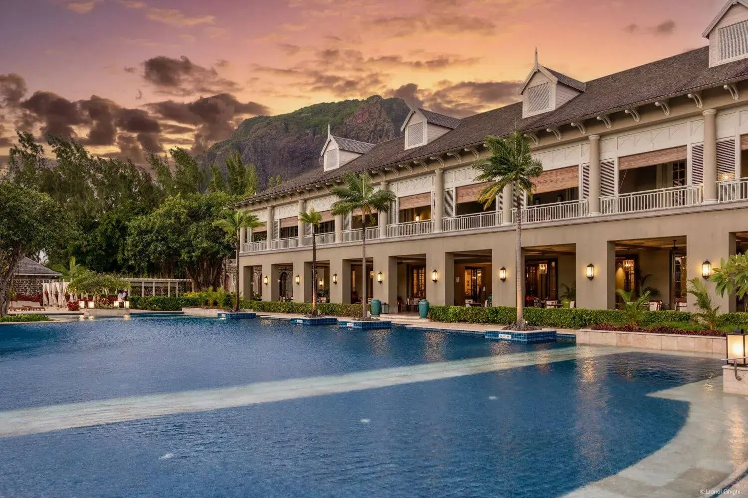 jw marriott mauritius resort lounge