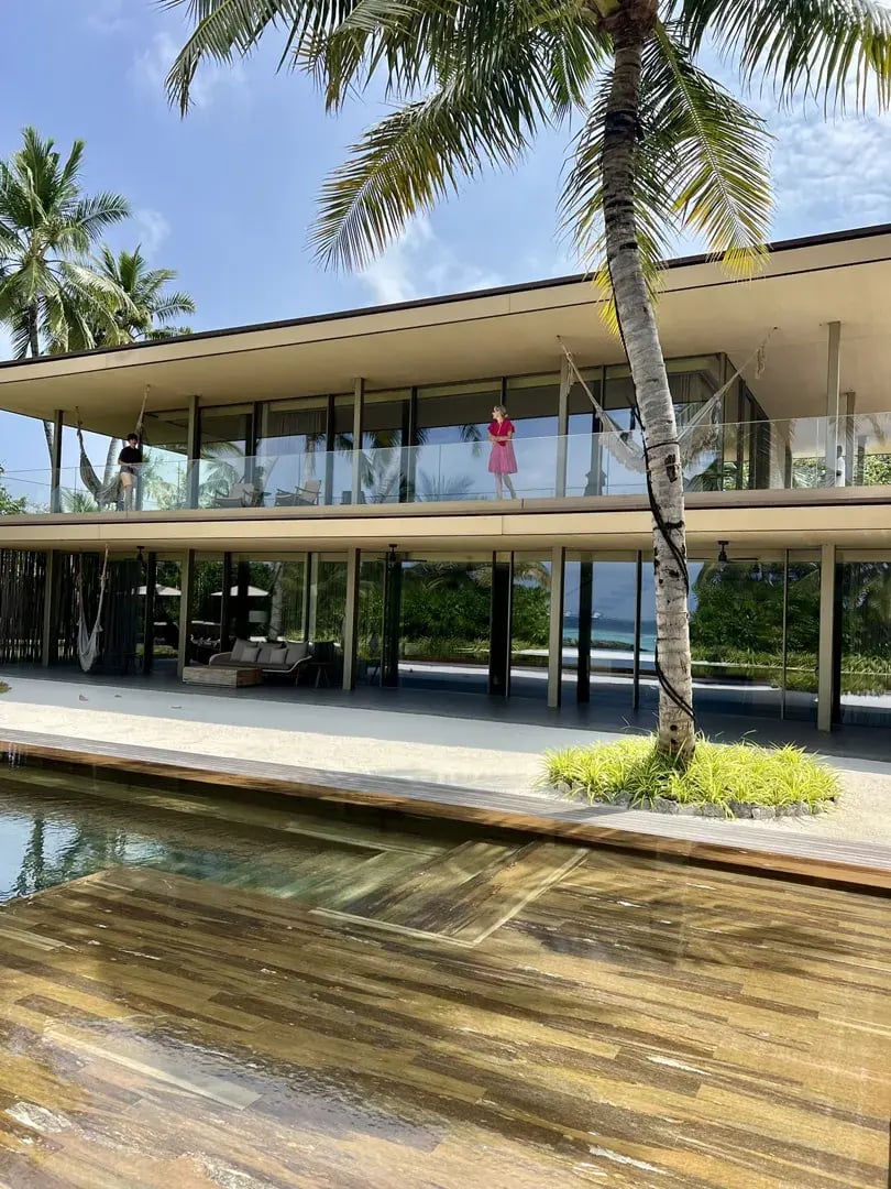 patina maldives p25