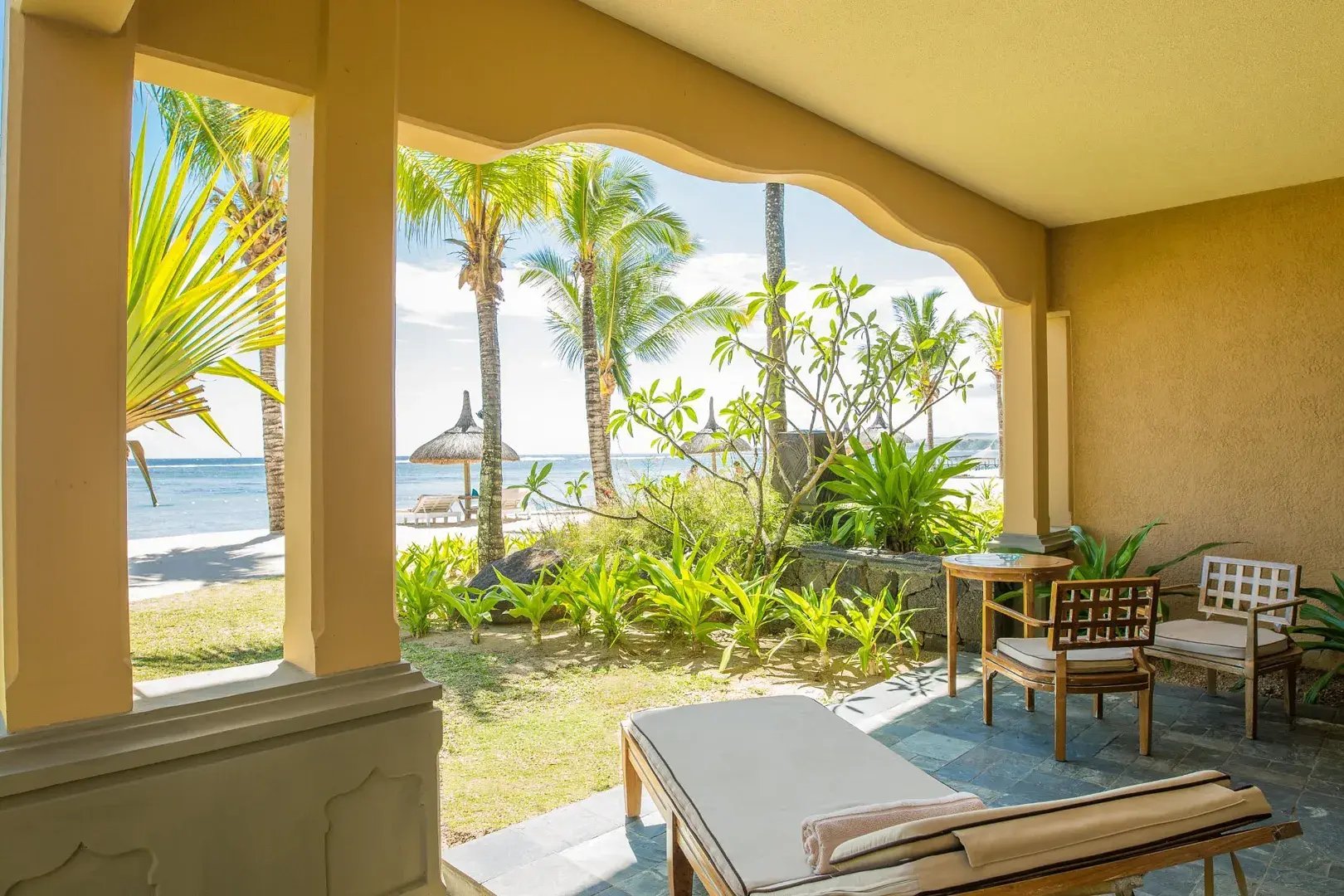 shanti maurice resort mauritius terrasse meerblick erstklassig familienfreundlich