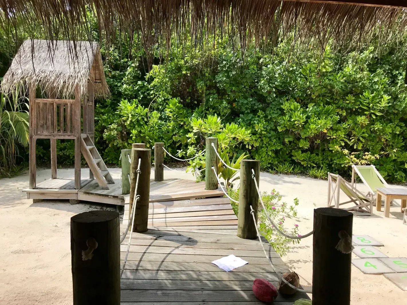 six senses laamu p11