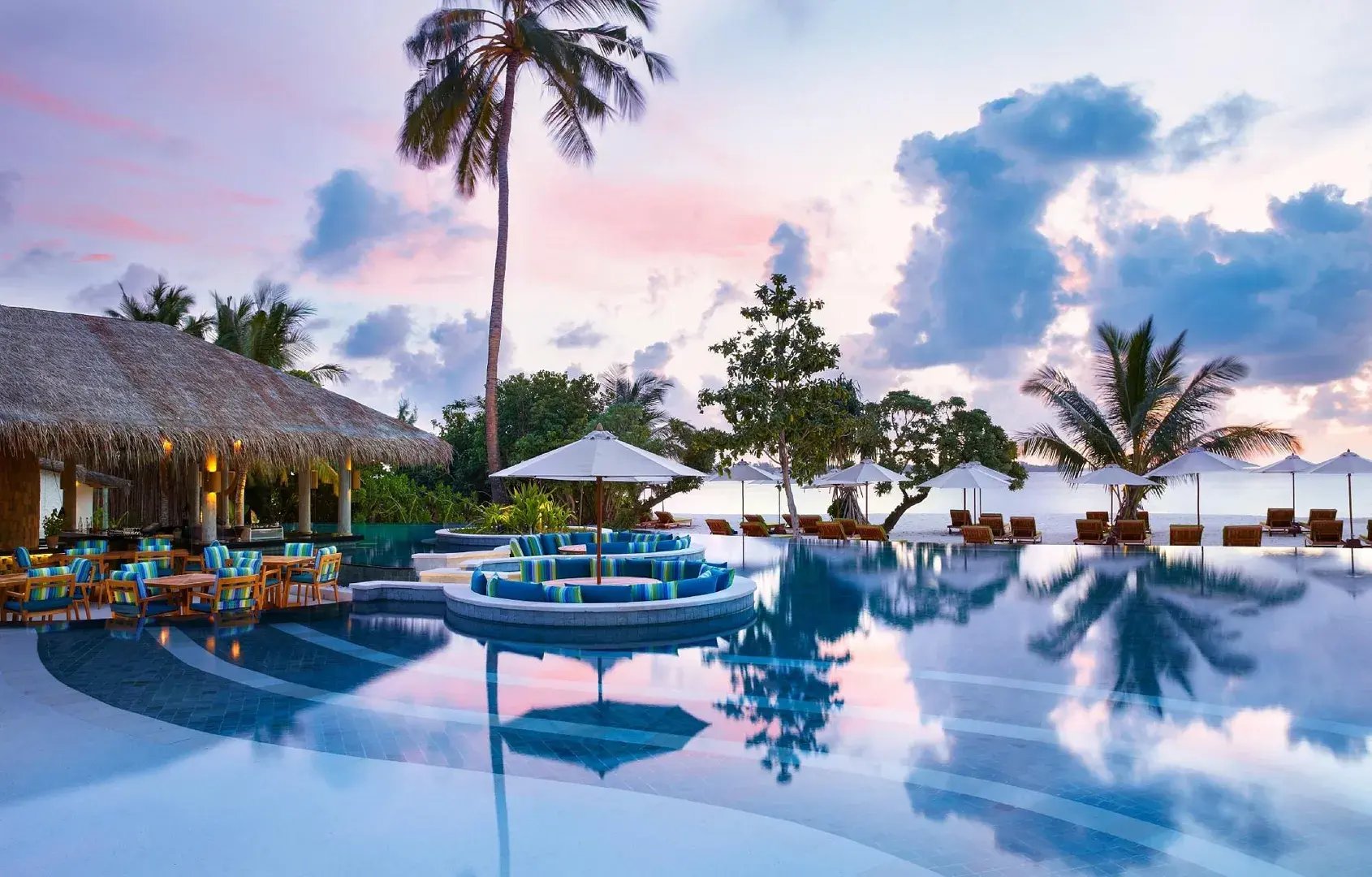 six senses laamu malediven pool restaurant exklusiv kindgerecht meerblick