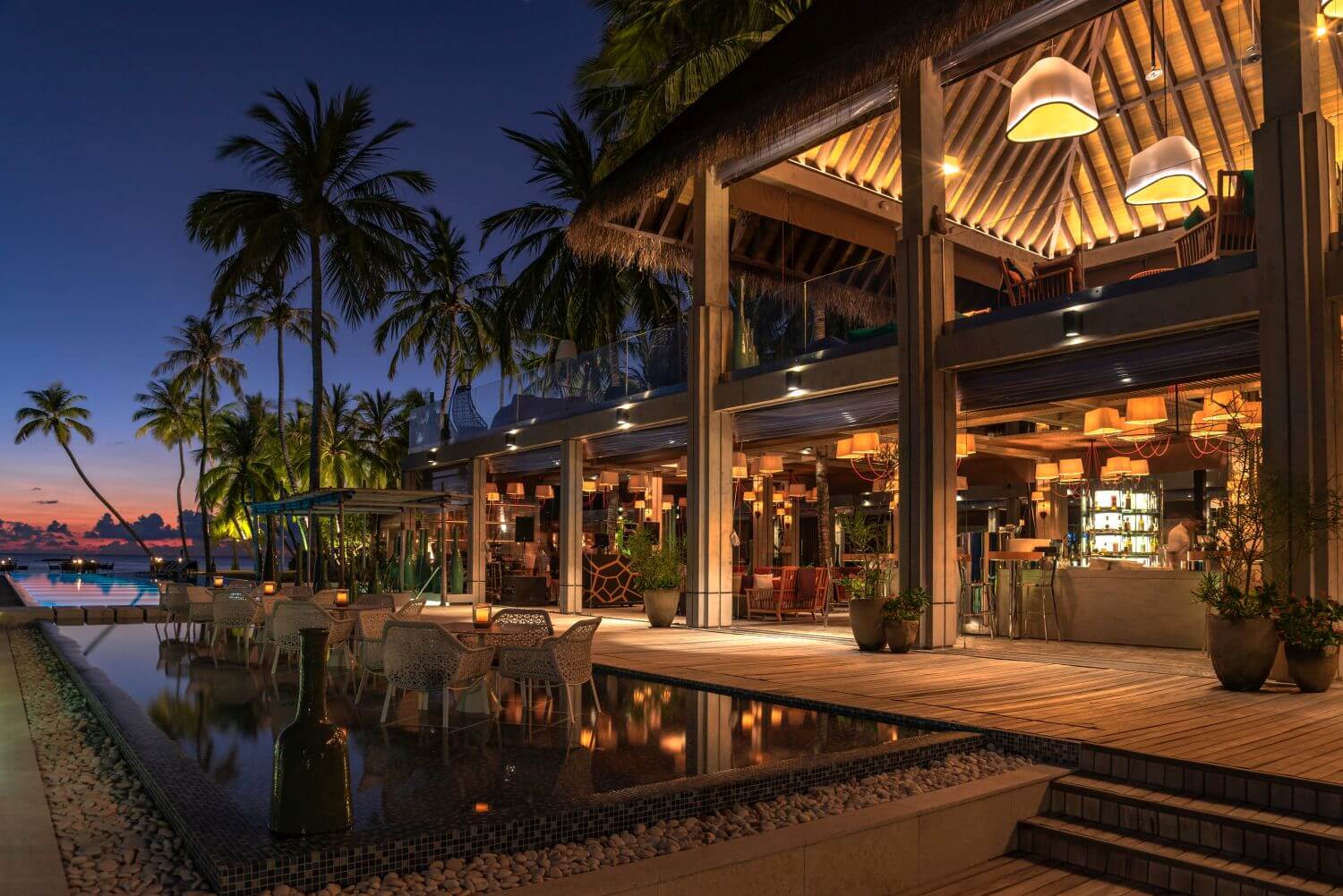velaa private island maldives bar