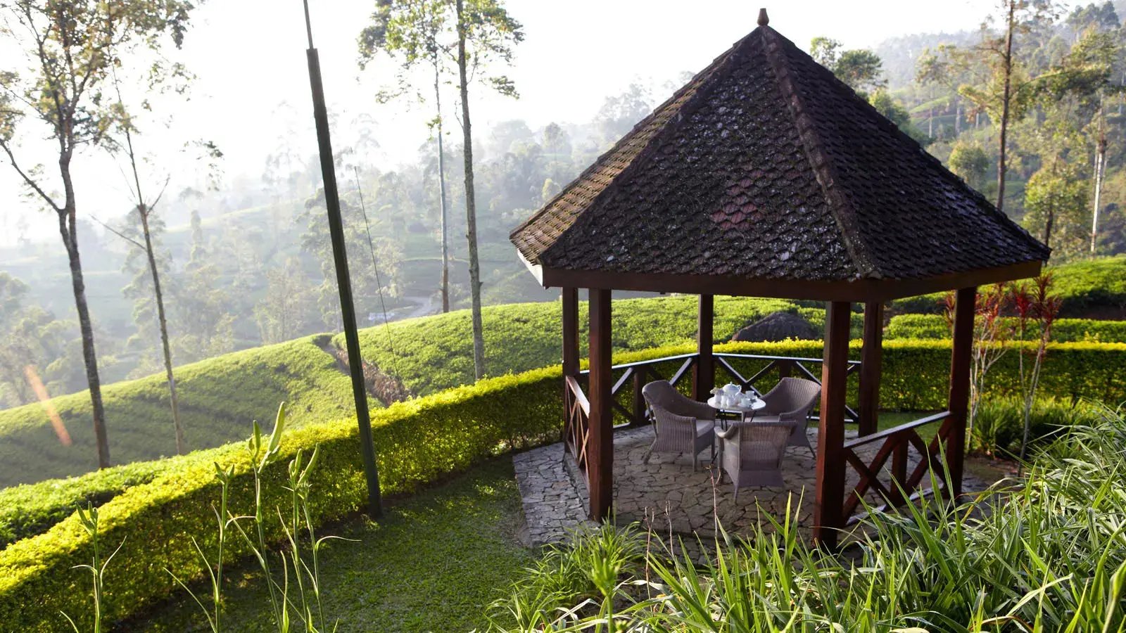ceylon-tea-trails-bogawantalawa-sri-lanka-indischer-subkontinent-norwood-bungalow-the-family-project-familie-luxus-reisen-kinder