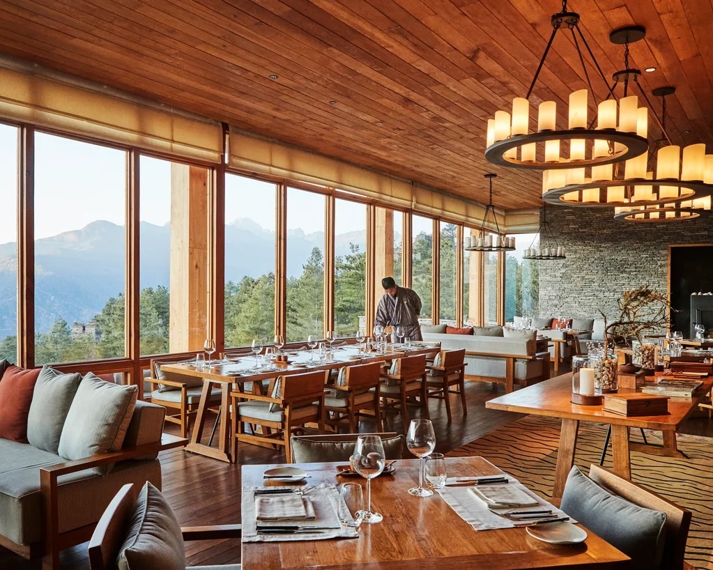 six-senses-paro-bhutan-familienluxusreisen-thefamilyproject-restaurant