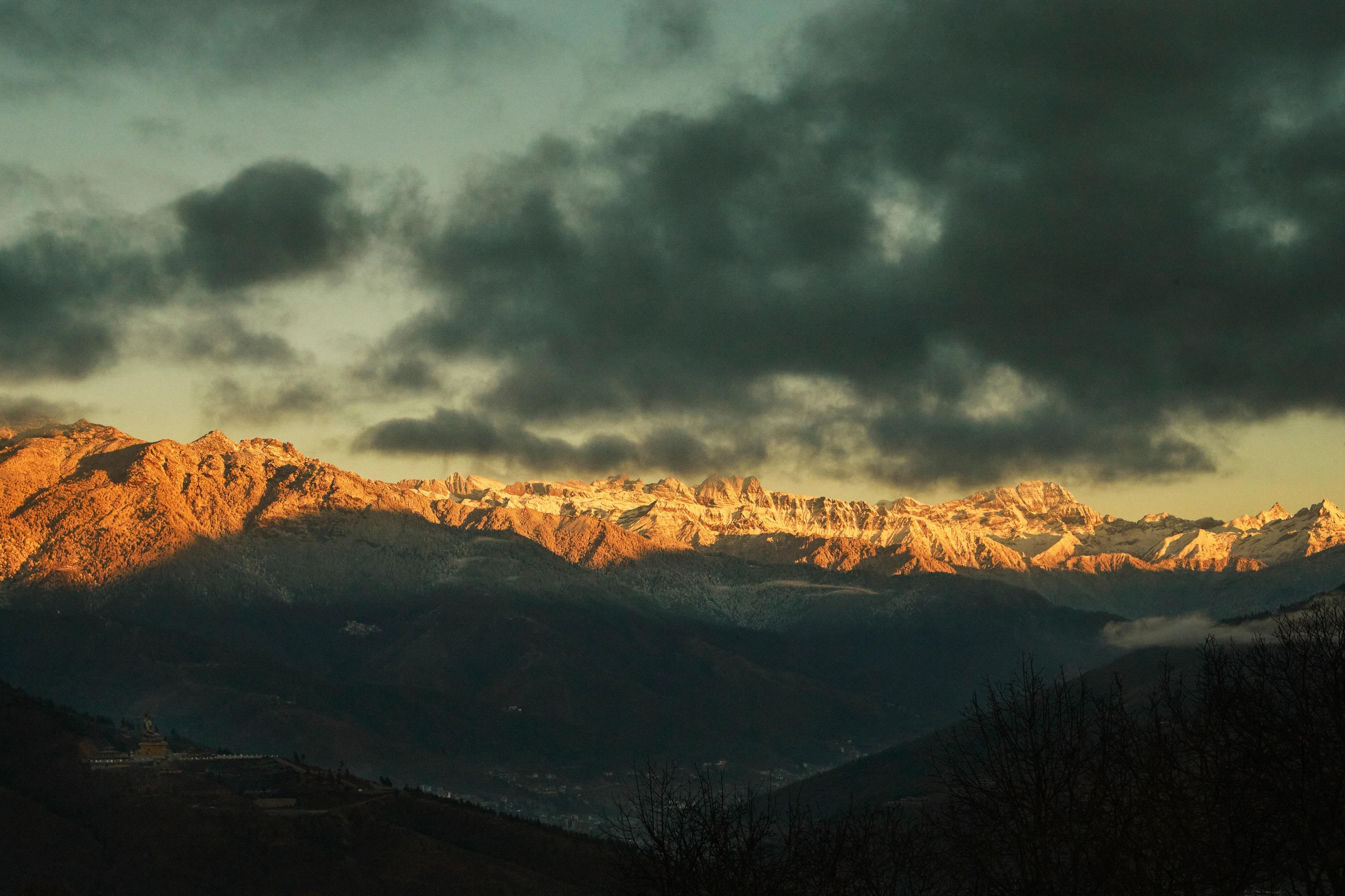 six-senses-thimphu-bhutan-familienluxusreisen-thefamilyproject-morgen