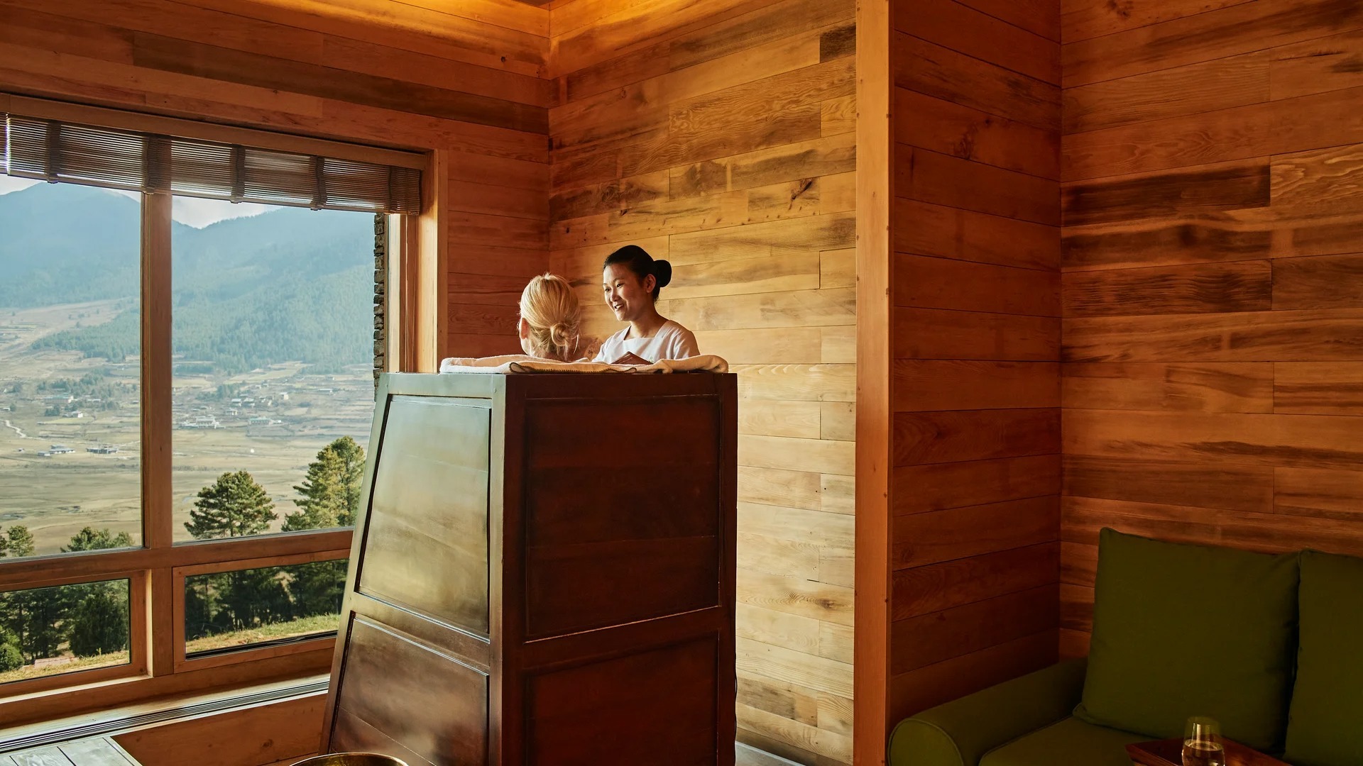 six-senses-gangtey-bhutan-familienluxusreisen-thefamilyproject-spa