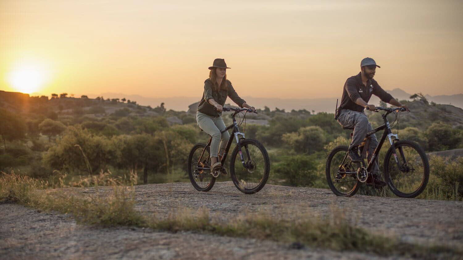 Sujan-Jawai-Indien-Familienluxusreisen-Fahrradtour