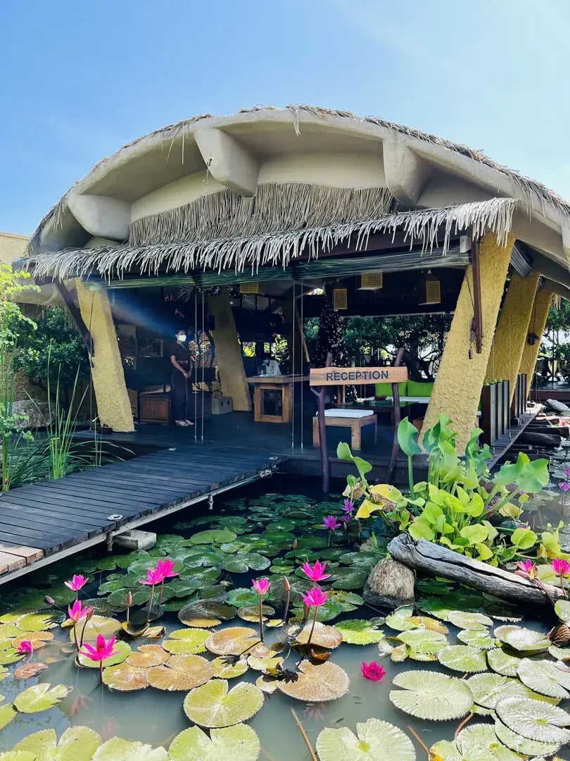 uga chena huts p24