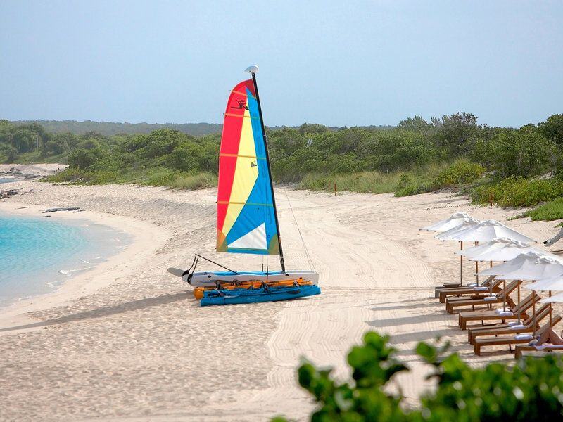 Amanyara Hotel Turks and Caicos Karibik Liegen am Strand segeln