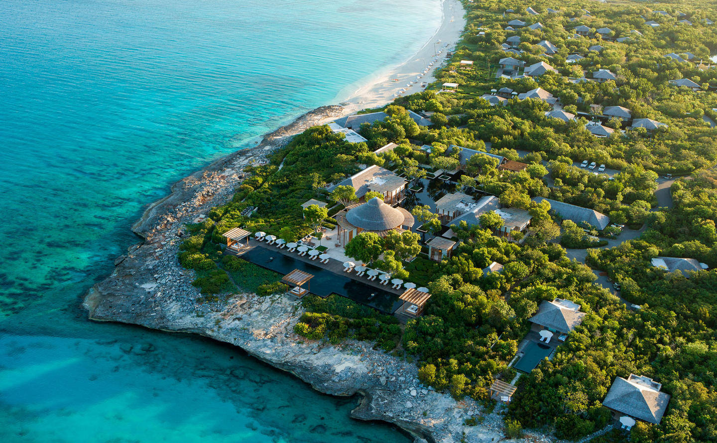 Amanyara Pool Meerblick Luftaufnahme