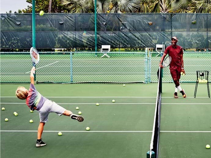 Jumby Bay Island Tennisunterricht für Kinder