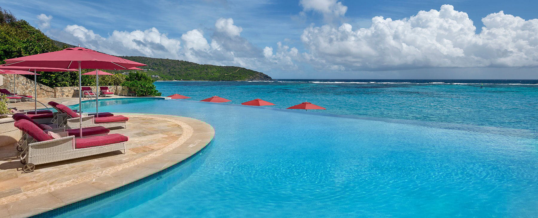 Mandarin Oriental Canouan Liegen Pool Meerblick