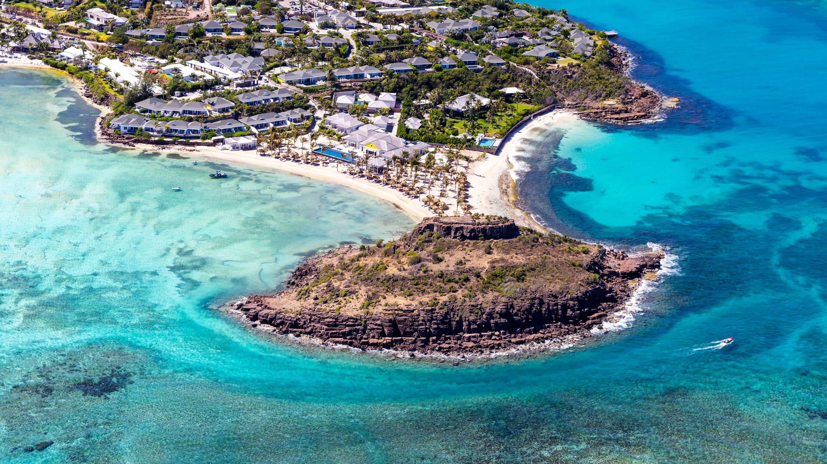 Rosewood Le Guanahani generalview resort