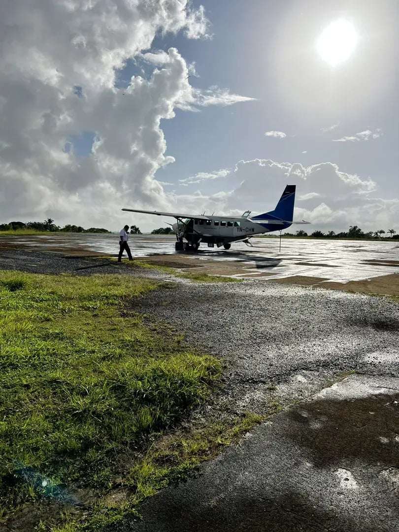 calala island privatbilder flugzeug