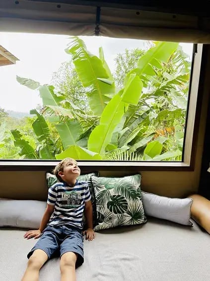 nayara tented camp arenal costa rica ubersicht the family project privatbilder couch ausblick