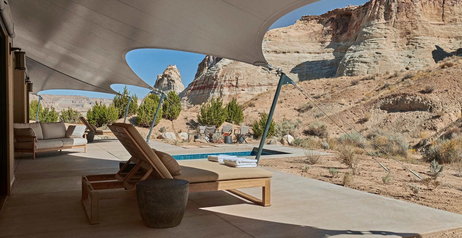 Camp Sarika by Amangiri pavilion Sonnendeck