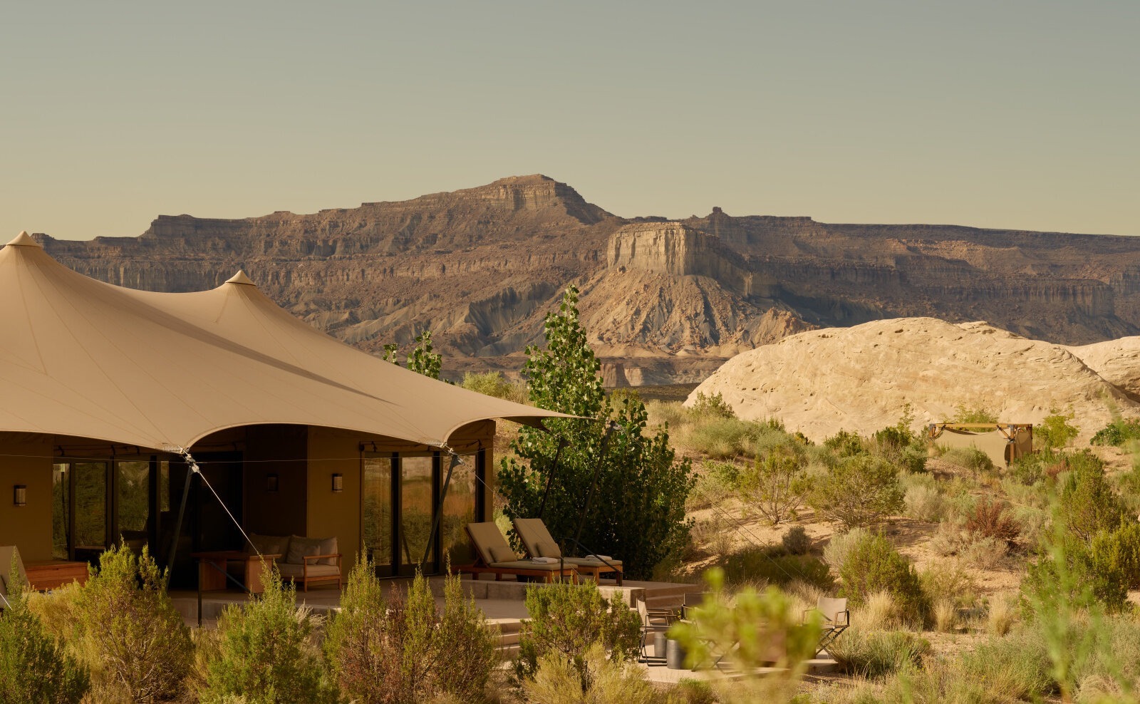 camp-sarika-by-amangiri-usa-familienluxusreisen-thefamilyproject-camp-wueste