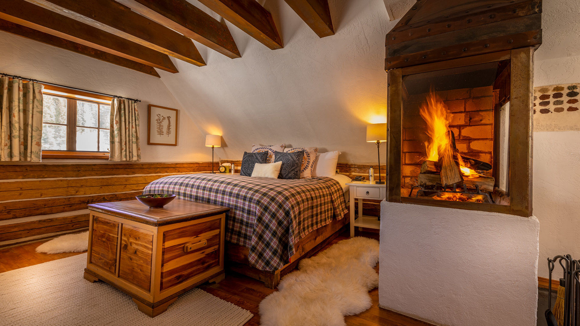 Dunton hot springs Potter Master Bedroom