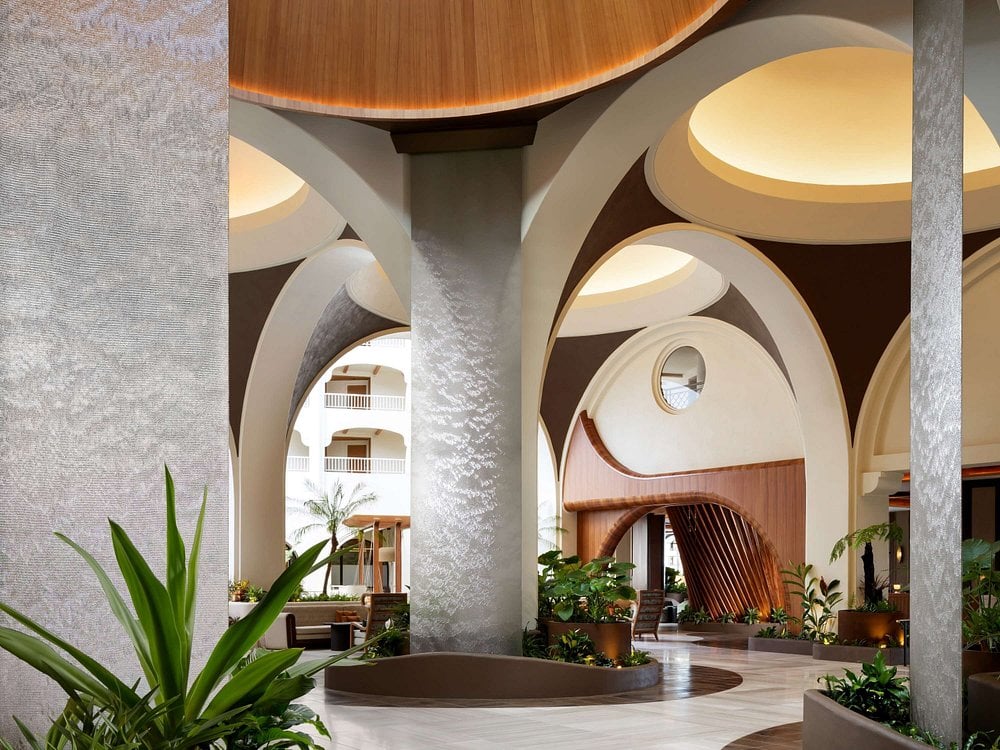 fairmont-kea-lani-maui-hawaii-hotel-familienluxusreisen-thefamilyproject-entrance