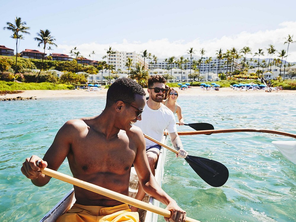 fairmont-kea-lani-maui-hawaii-hotel-familienluxusreisen-thefamilyproject-kayak