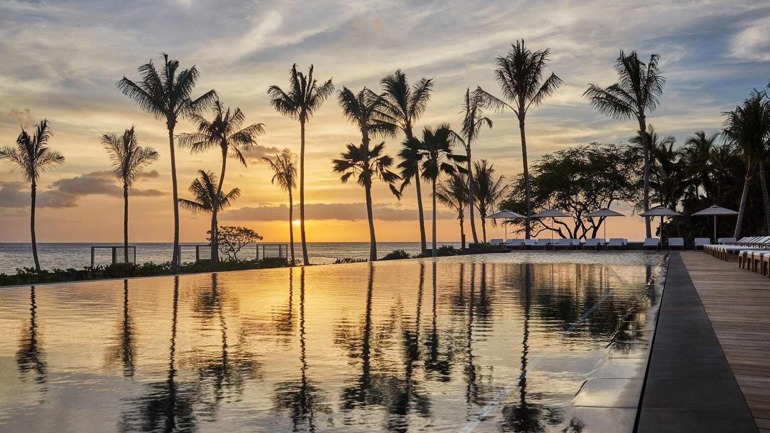 four seasons resort oahu at ko olina pool im Sonnenuntergang
