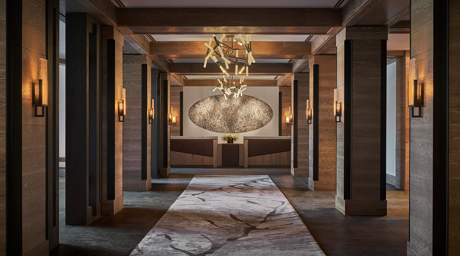 montage-big-sky-montana-hotel-familienluxusreisen-thefamilyproject-frontdesk