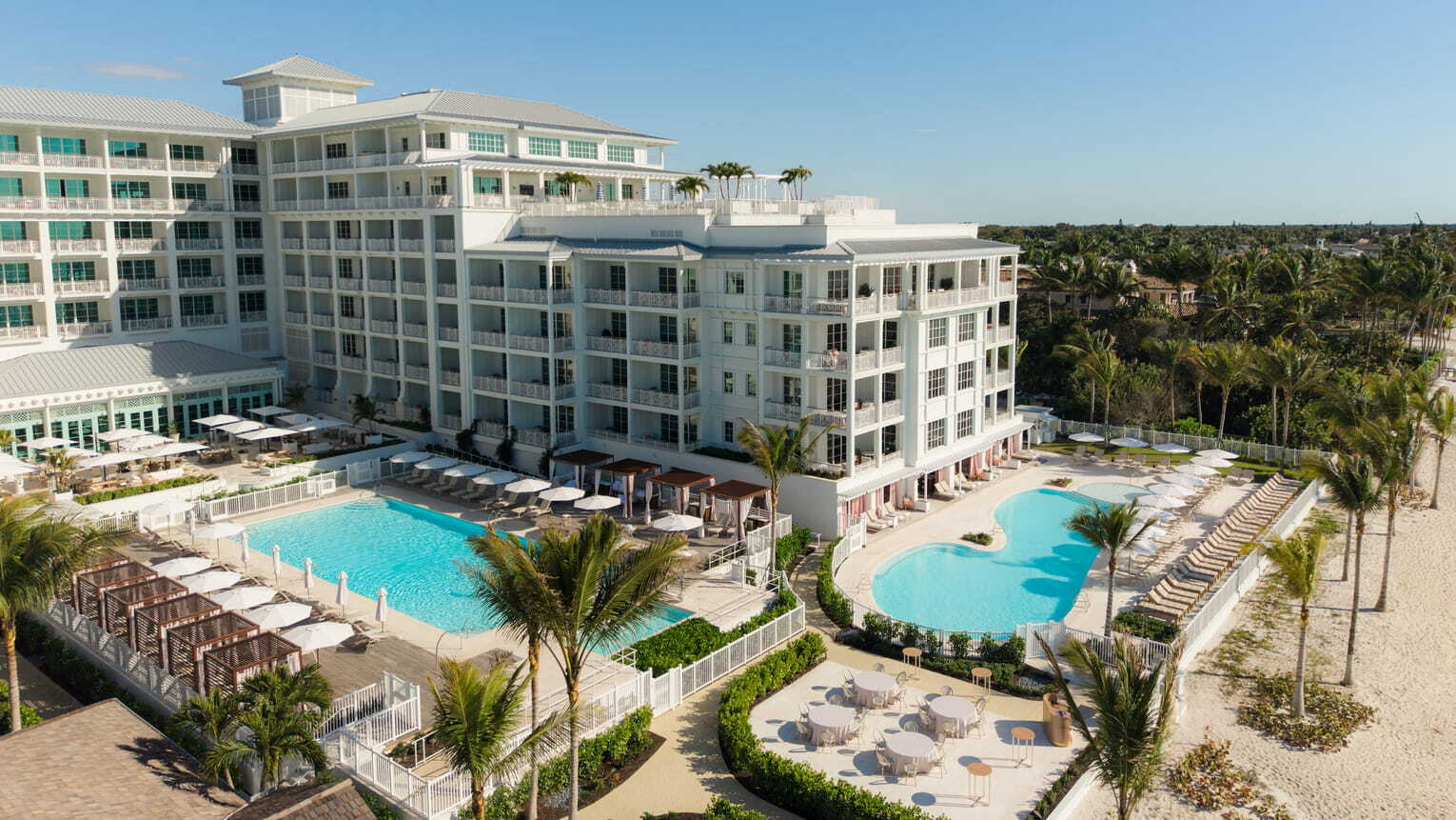 four-seasons-naples-nordamerika-familienluxusreisen-thefamilyproject-aussenansicht