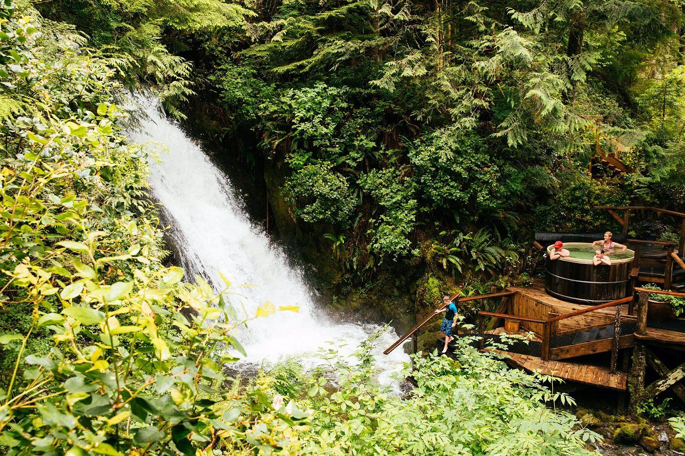 Nimmo bay wilderness resort hot tubs