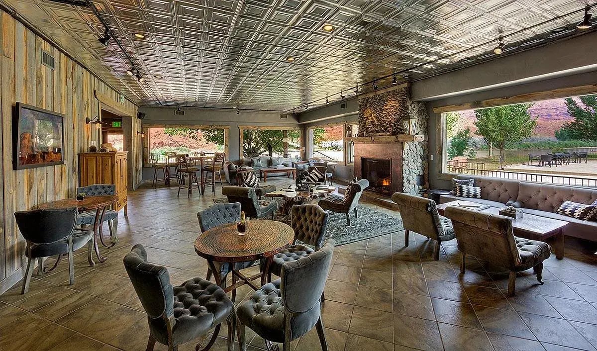 sorrel river ranch resort spa moab usa aussenansicht the family project luxus familie kinder reisen