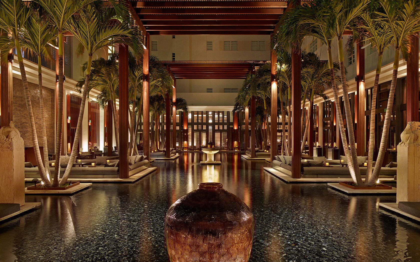 The Setai Miami Beach Bar und Loungebereich