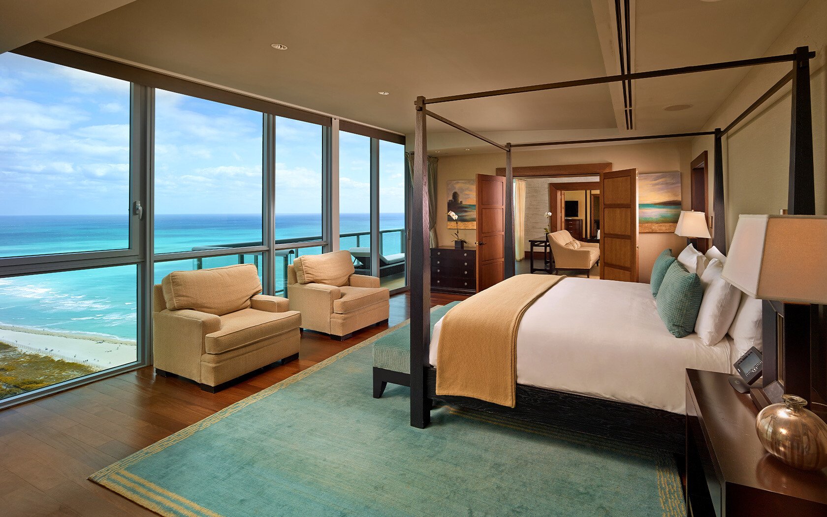 The Setai Miami Beach Penthouse Suite Glasfront
