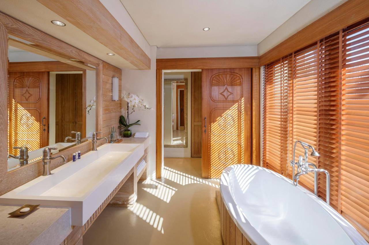 Anantara Sir Bani Yas Island al Yamm Resort Familienluxusreisen TheFamilyProject Badezimmer