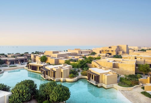 Zulal Wellness Resort Familienluxusreisen TheFamilyProject Umgebung