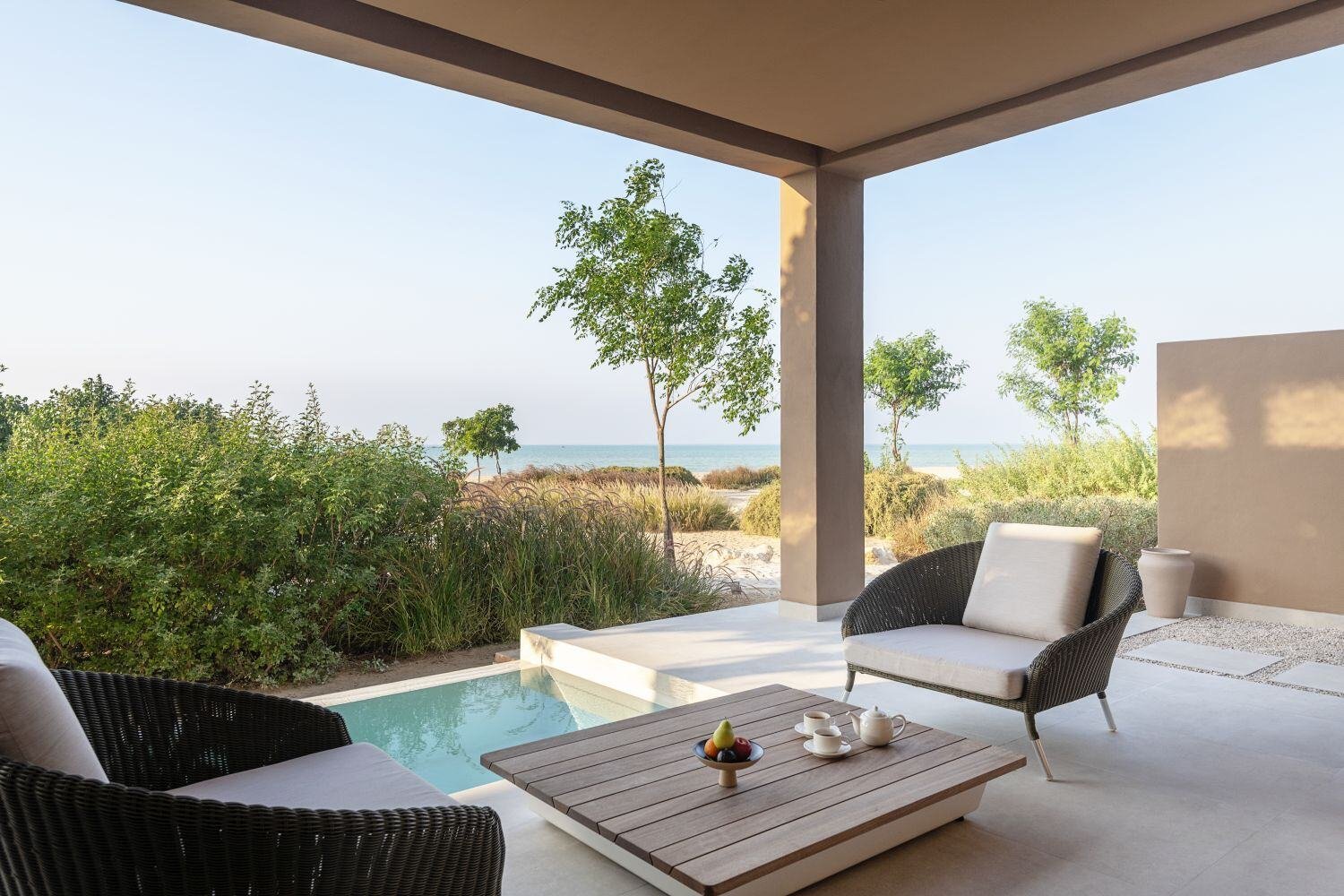Zulal Wellness Resort Familienluxusreisen TheFamilyProject Veranda