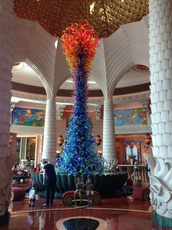 atlantis the palm lobby