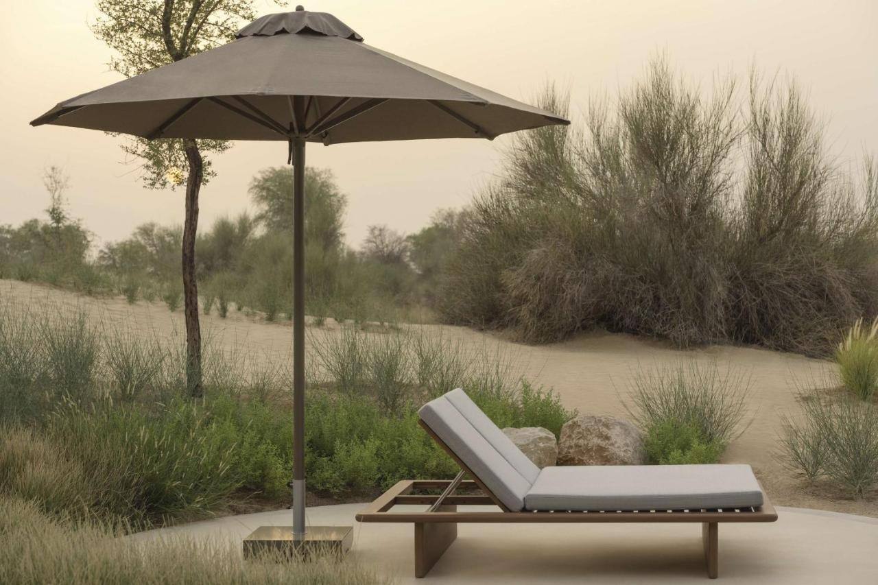 Bab Al Shams Desert Resort Dubai Familienluxusreisen TheFamilyProject Lounge in der Wüste