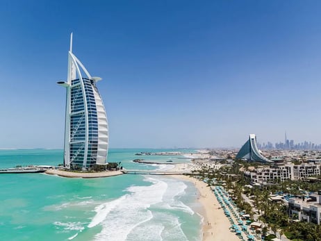 1 burj al arab orient dubai ubersicht the family project luxus familie kinder reisen
