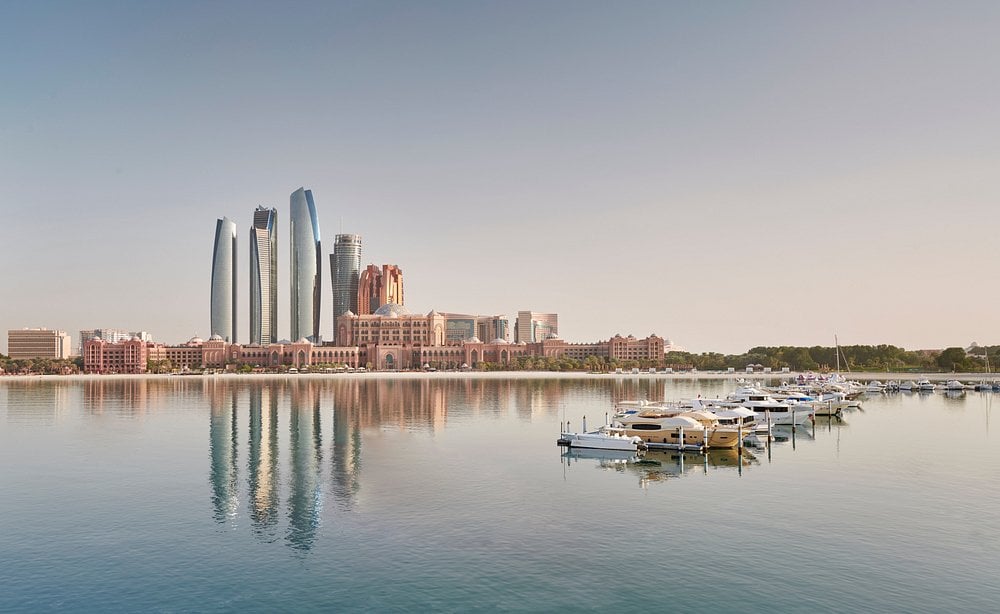 emirates-palace-mandarinoriental-abu-dhabi-familienluxusreisen-thefamilyproject-marina