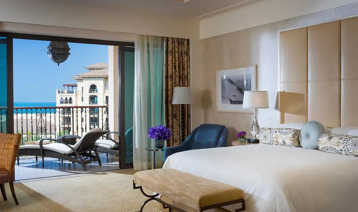 four seasons dubai at jumeirah beach dubai orient schlafzimmer familienkomfort the family project luxus familie kinder reisen