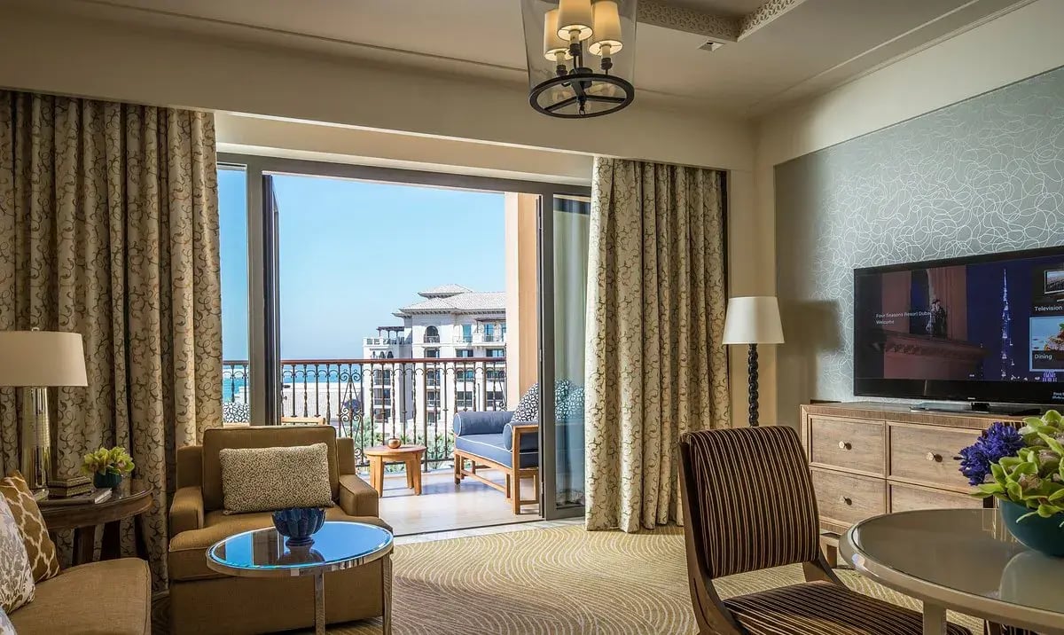 four seasons dubai at jumeirah beach dubai orient wohnbeispiel familienfreundlich the family project luxus familie kinder reisen