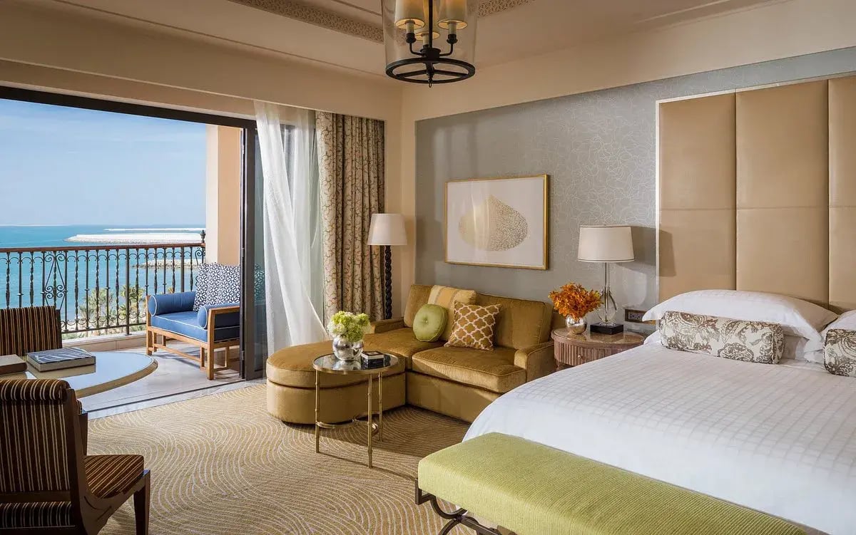1 four seasons dubai at jumeirah beach dubai orient ubersicht the family project luxus familie kinder reisen