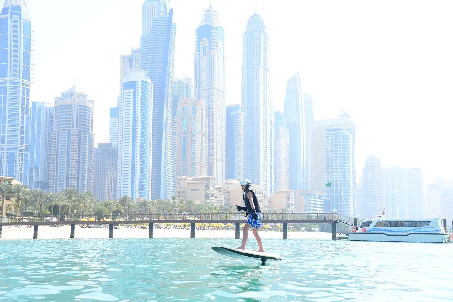 oneundonly royal mirage orient dubai the family project privatbilder wasserhoverboard4