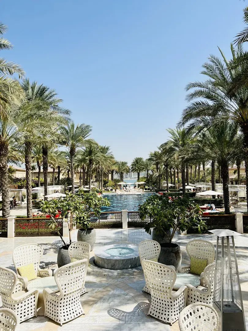 oneundonly the palm dubai orient the family project privatbilder aussenanlage