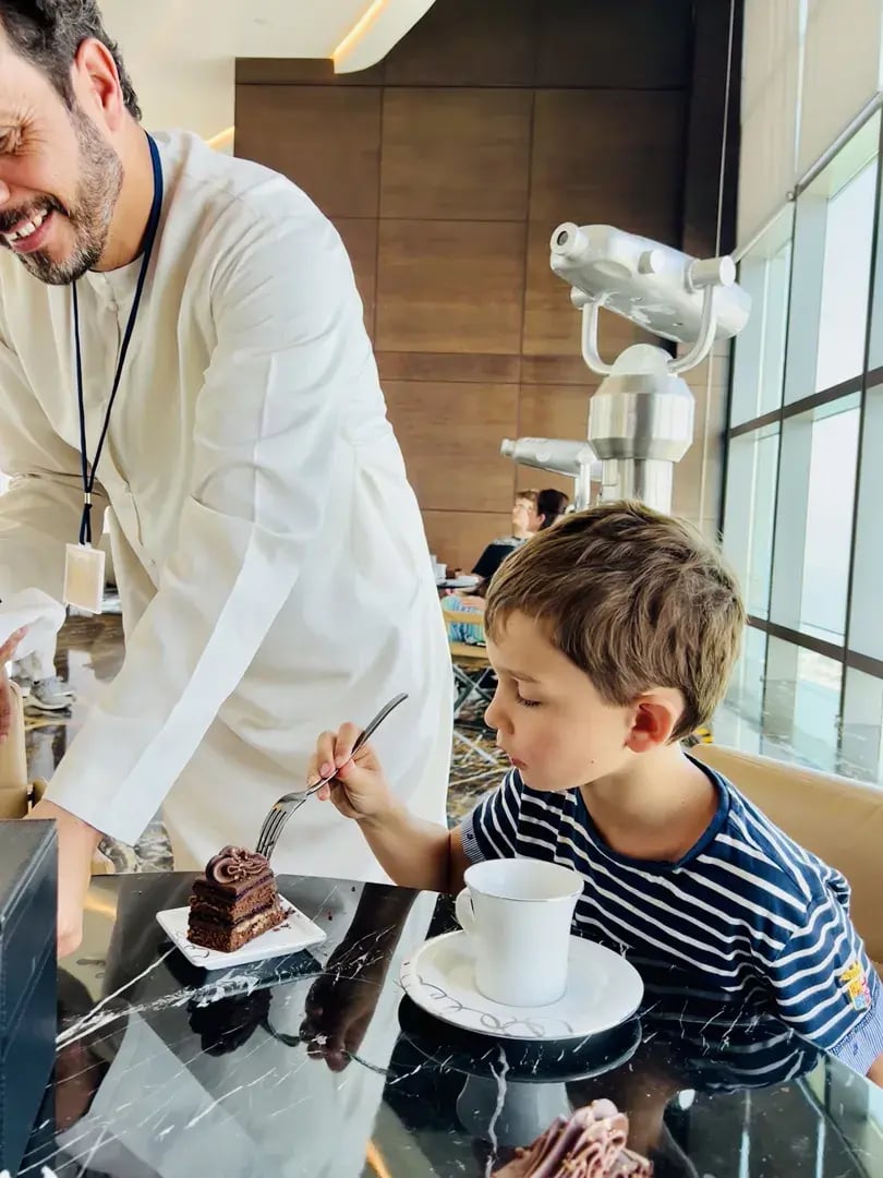 park hyatt abu dhabi saadiyat island orient privatbilder kuchen essen