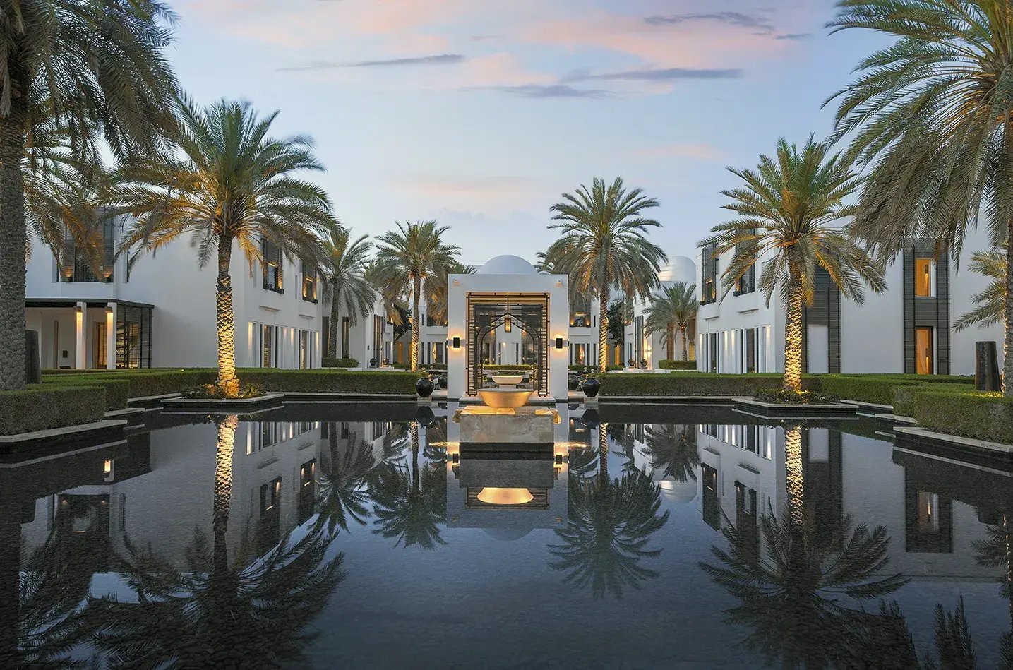 the chedi muscat oman orient pool cabana exklusiv the family project familie kinder reisen